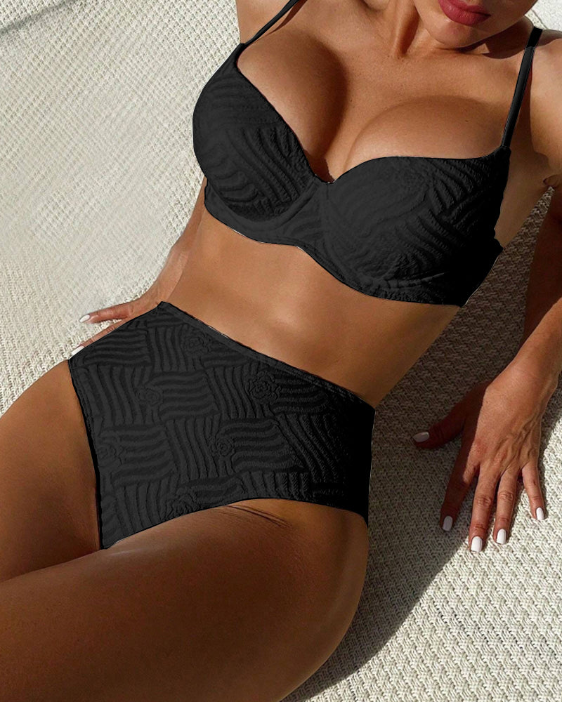 Léa™ – Éclat de Courbes
