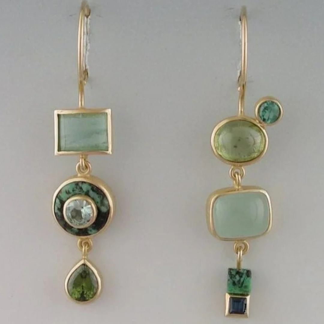 Vintage green dangle earrings