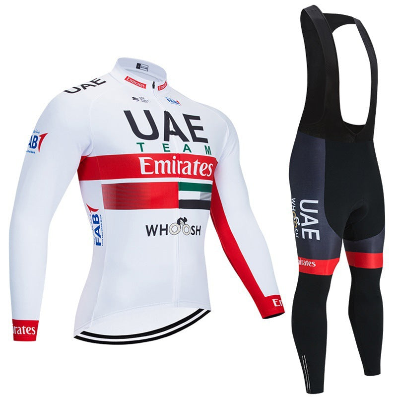 Teams - Pro cyclists with long sleeves