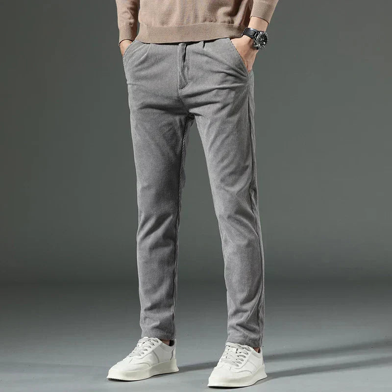 Oliver & Oliver™ – Eleganta manchesterbyxor