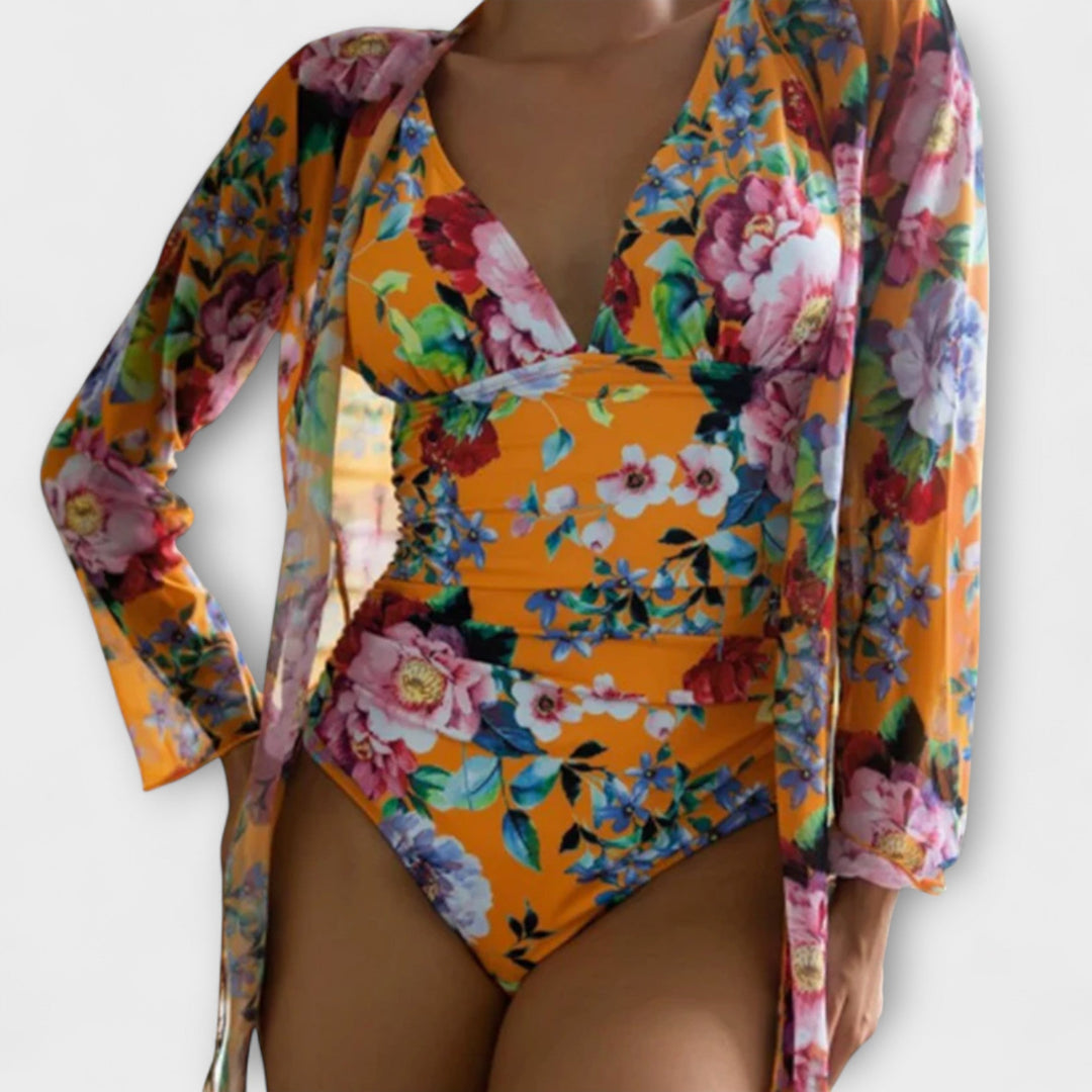 Clémence - Maillot de bain tendance et flatteur